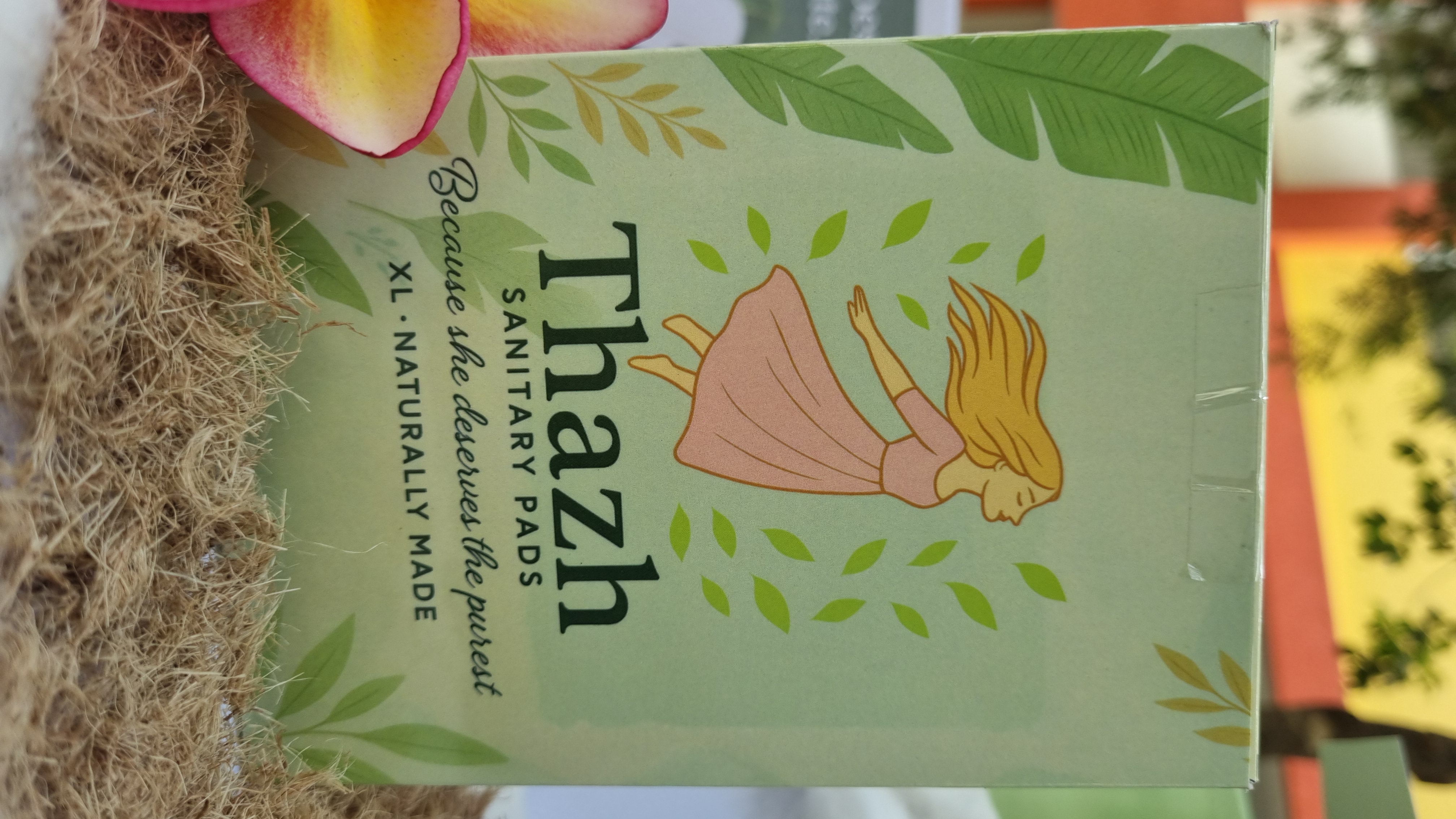 Thazh Pad Box